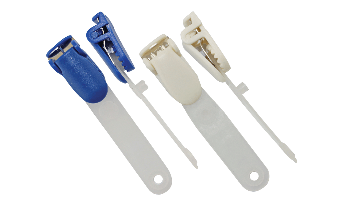 Clip a bretella colorata in nylon modellato