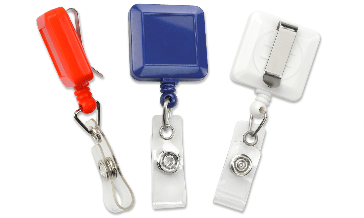 Portabadge avvolgibile quadrato con clip per cintura
